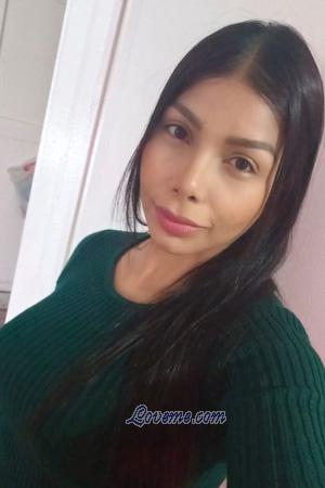 204583 - Karen Age: 39 - Colombia