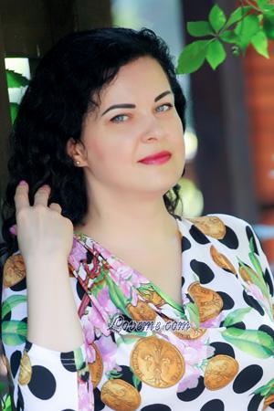 204892 - Larisa Age: 48 - Ukraine