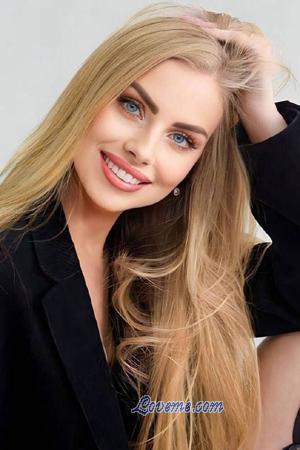 217243 - Polina Age: 22 - Ukraine