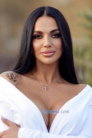 218904 - Diana Age: 33 - Ukraine