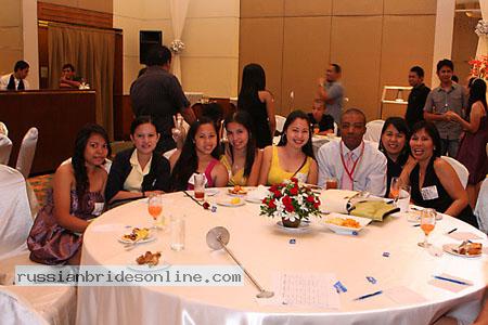 women-of-philippines-013