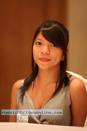 women-of-philippines-030